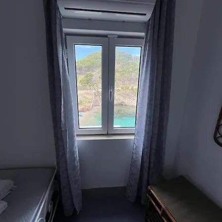 펜션 La Casa Sulle Rocce House On The Rocks 아소스