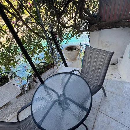 펜션 La Casa Sulle Rocce House On The Rocks 아소스