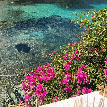La Casa Sulle Rocce House On The Rocks