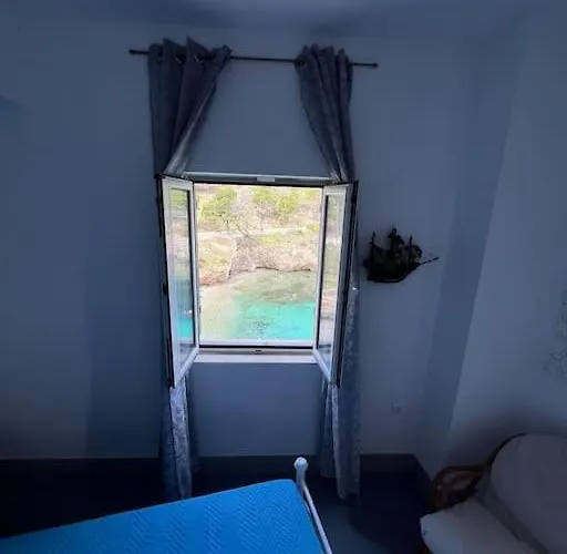 La Casa Sulle Rocce House On The Rocks * Асос
