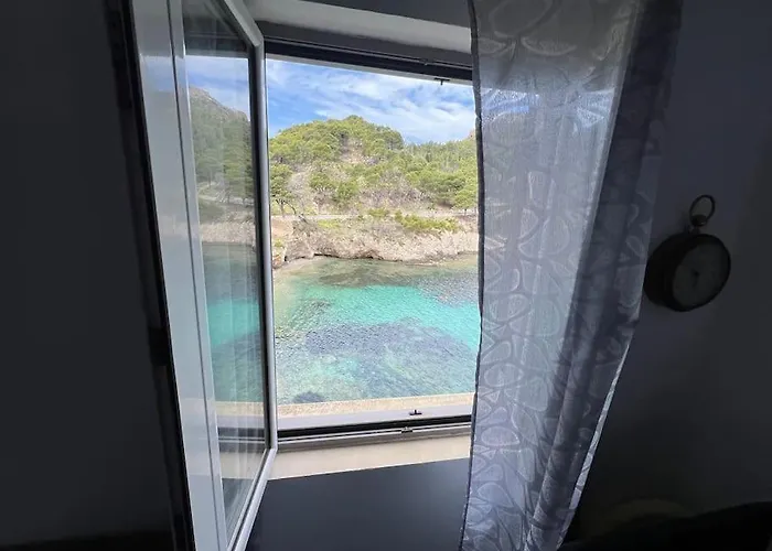 La Casa Sulle Rocce House On The Rocks