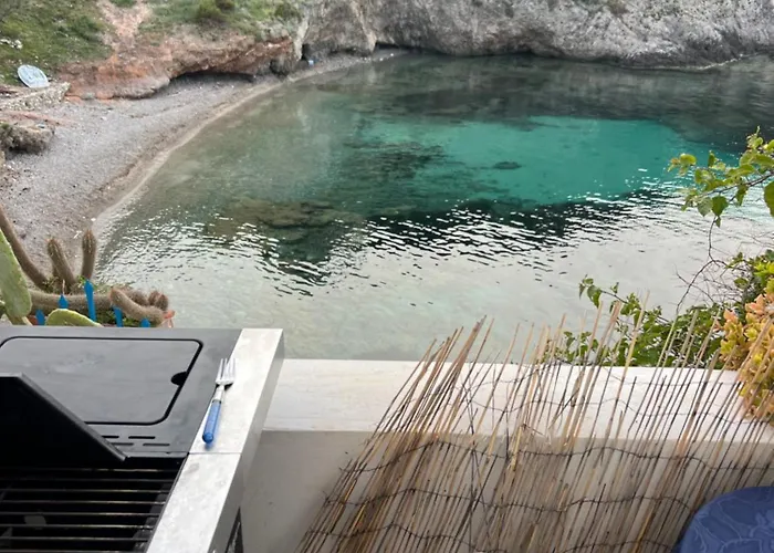 La Casa Sulle Rocce House On The Rocks
