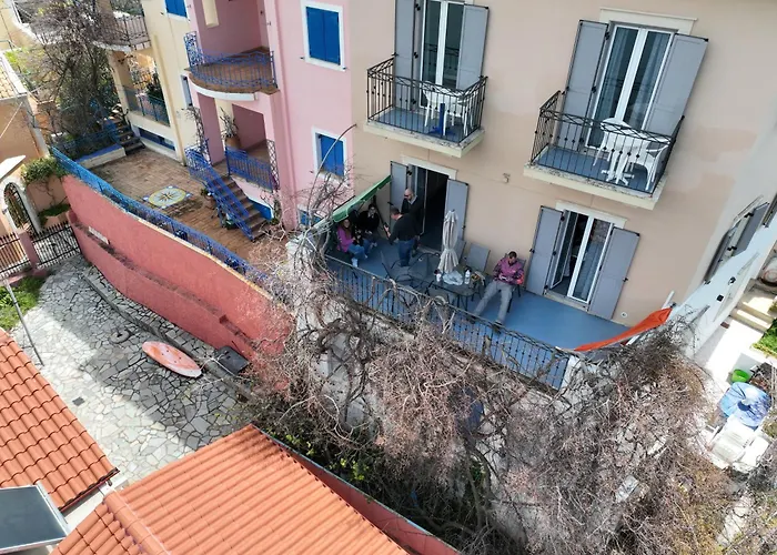 La Casa Sulle Rocce House On The Rocks Дом отдыха