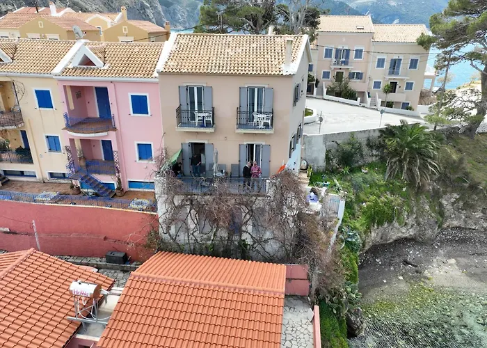 Дом отдыха La Casa Sulle Rocce House On The Rocks *