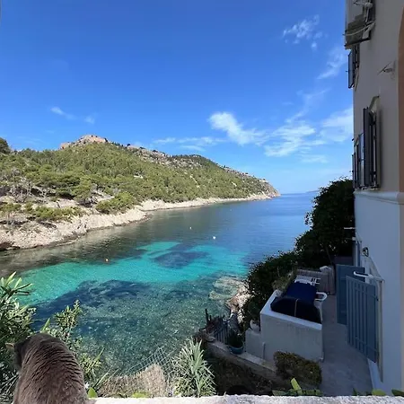 בית נופש La Casa Sulle Rocce House On The Rocks אסוס