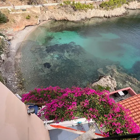 בית נופש La Casa Sulle Rocce House On The Rocks